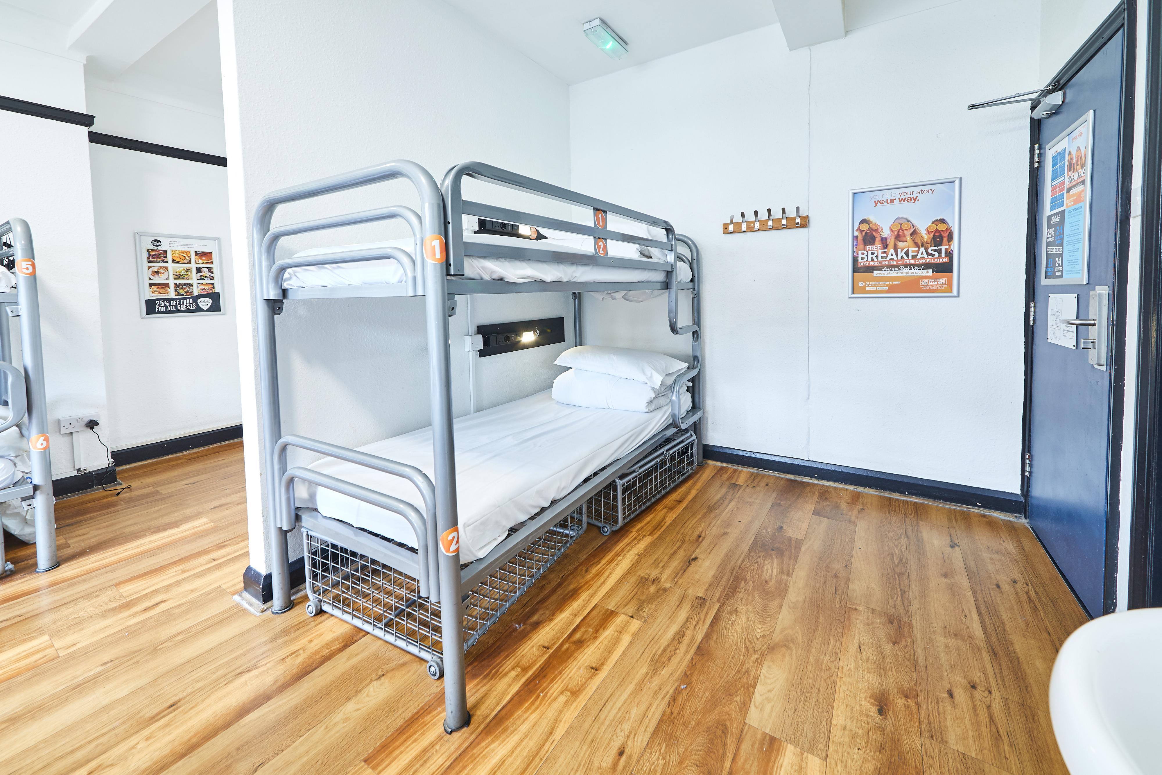 St Christopher's Camden Hostel 3*